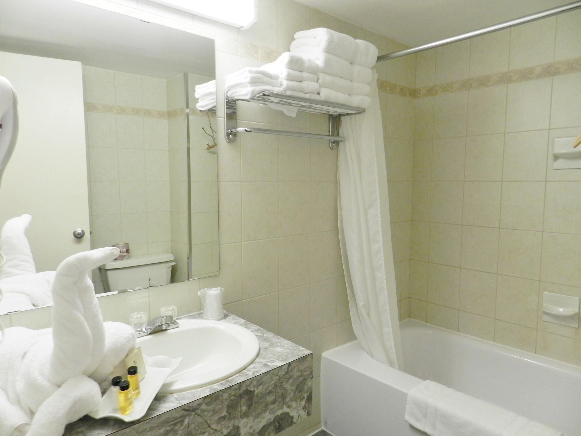 Capri Inn Saint Catharines Экстерьер фото
