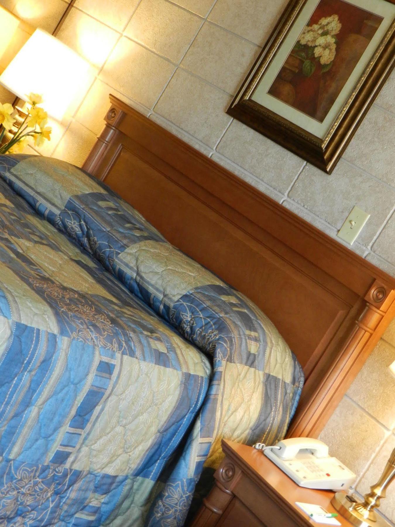 Capri Inn Saint Catharines Экстерьер фото