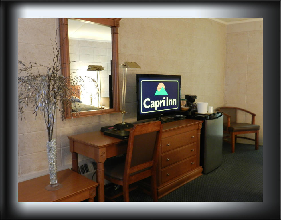 Capri Inn Saint Catharines Экстерьер фото